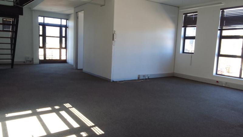 To Let commercial Property for Rent in Parow North Western Cape